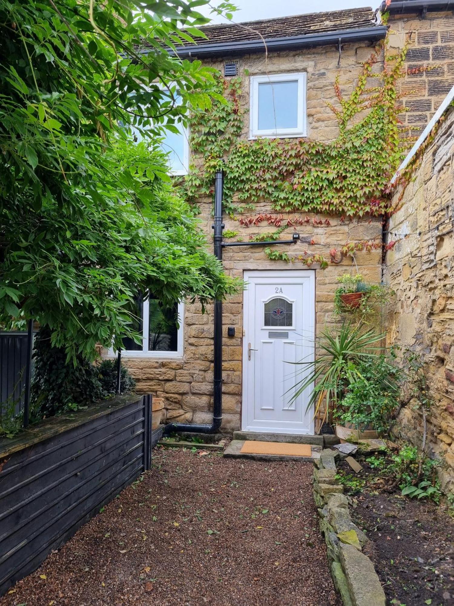 Rose Cottage Oulton Leeds Leeds  Exterior photo